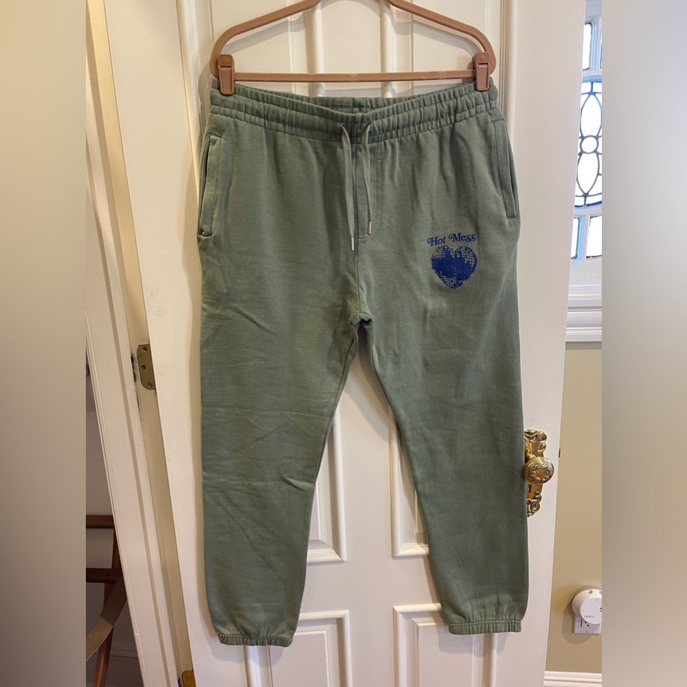 Alix Earle Hot Mess it’s a Lifestyle sweatpants size xl green